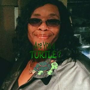 Meet your Posher, Veronica